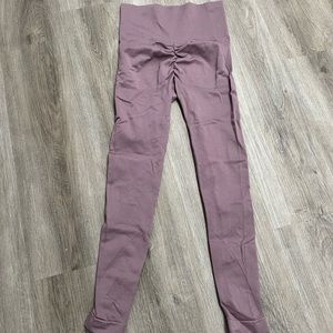 SCRUNCH BOOTY SEAMLESS LEGGINGS BRAND NEW